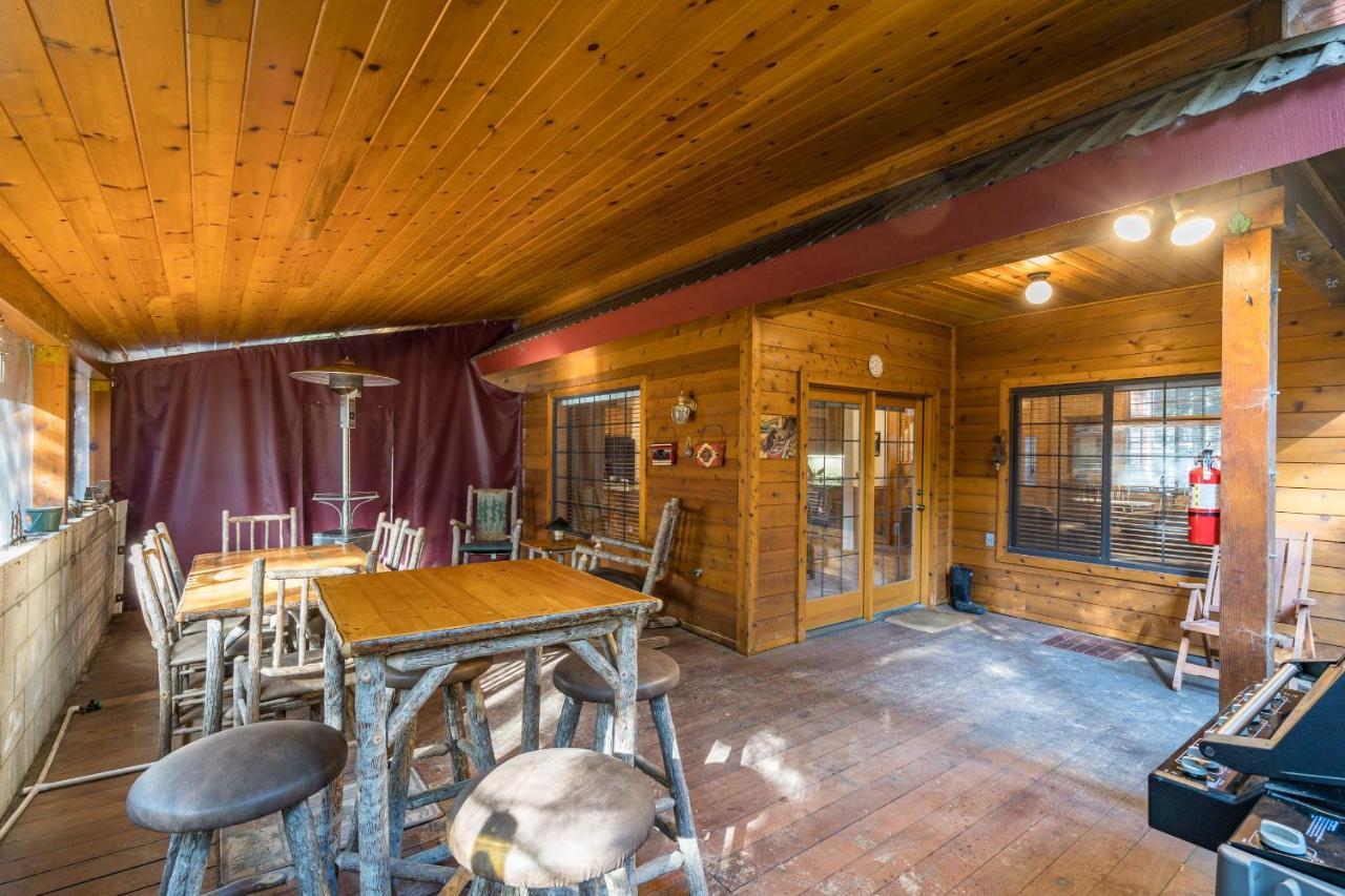 Rock Front Lodge Fish Camp Kültér fotó